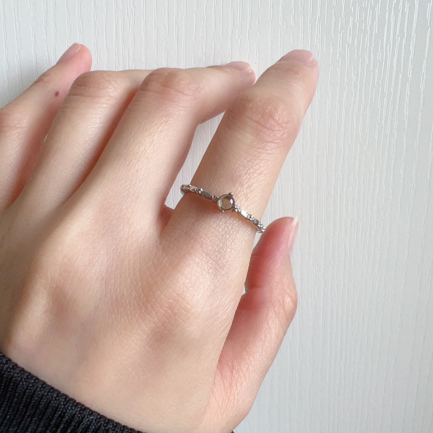 Cute Gemstone Ring With Natural Moldavite And 925 Sterling Silver Prongs | Rare High-Frequency Heart Chakra Healing