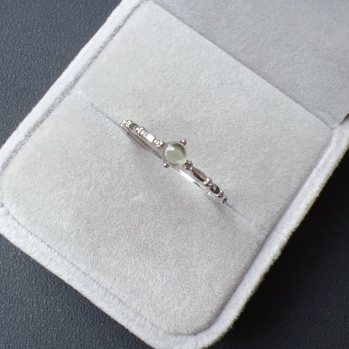 Cute Gemstone Ring With Natural Moldavite And 925 Sterling Silver Prongs | Rare High-Frequency Heart Chakra Healing