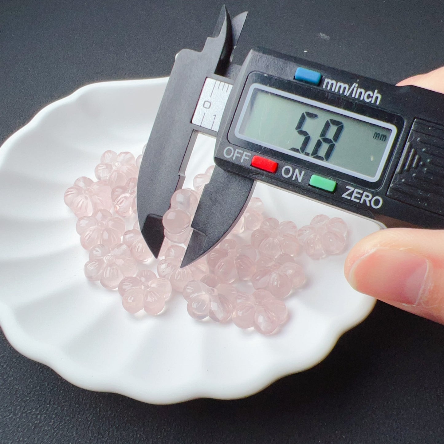 Beautiful Jewelry Accessory – High-Quality Rose Quartz Sakura Flower Bead Charms For Diy Jewelry Project