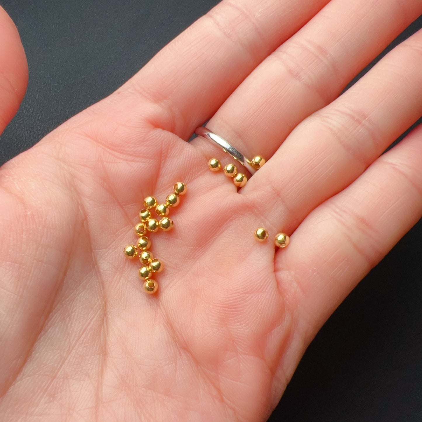 3Mm 18K Yellow Gold Seamless Round Beads Charms For Diy Jewelry Projects