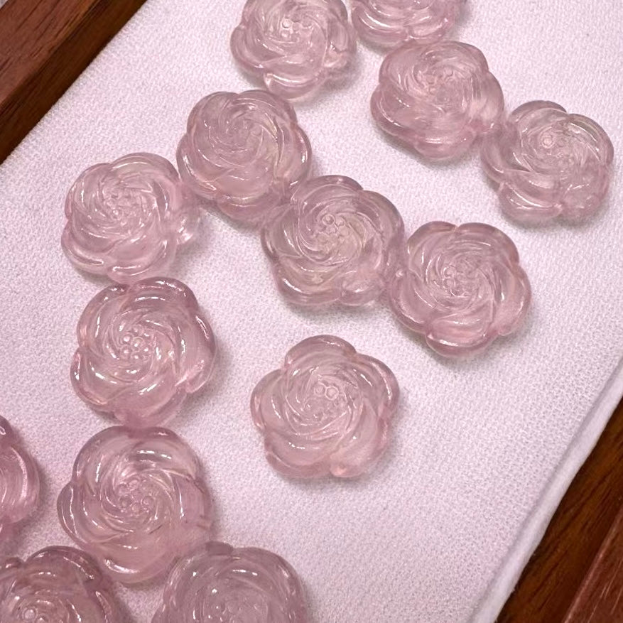 Beautiful Jewelry Accessory – Rose Quartz Rose Charms For Diy Jewelry Project