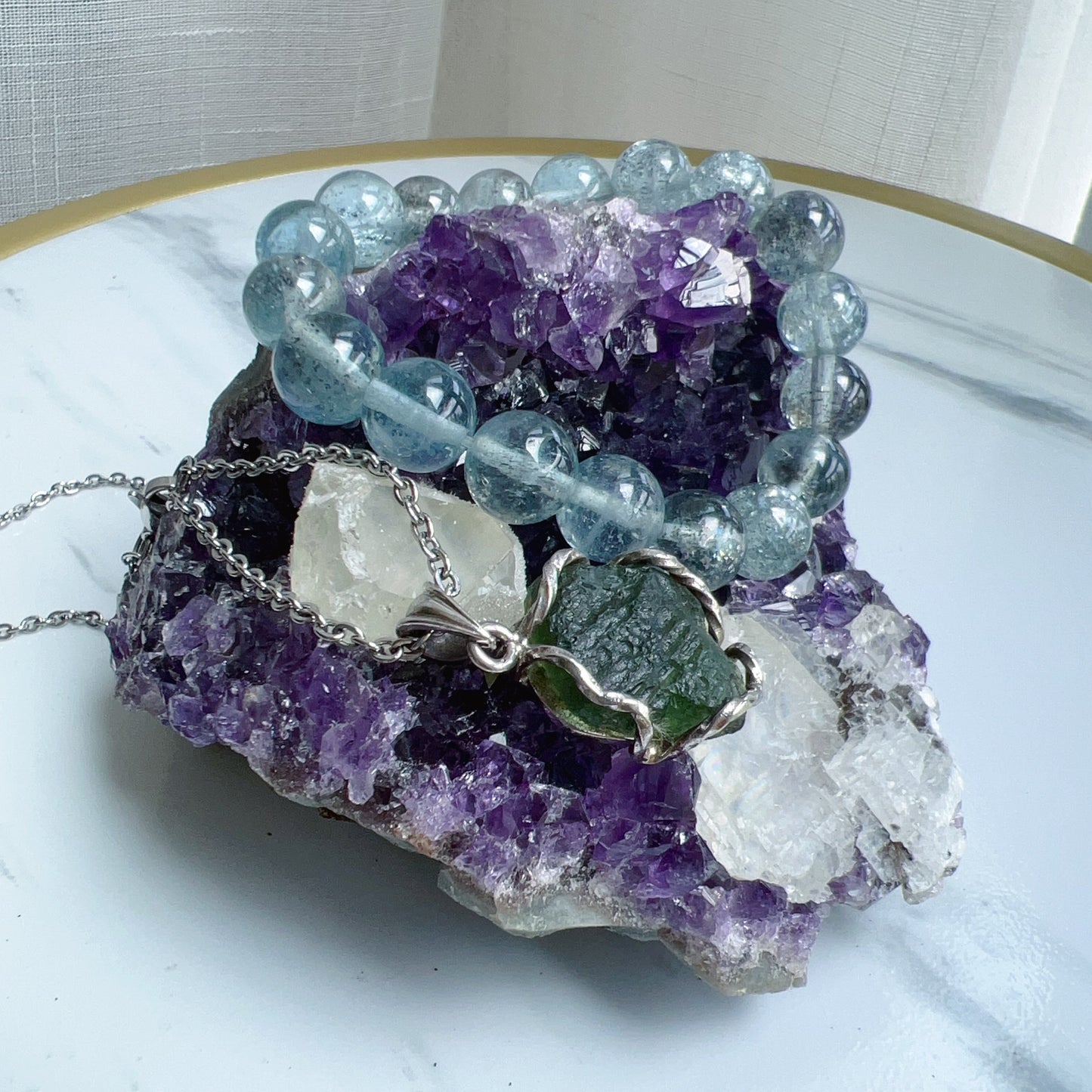 429.6G Natural Amethyst Raw Stone Geode With Calcite Crystal Inclusion