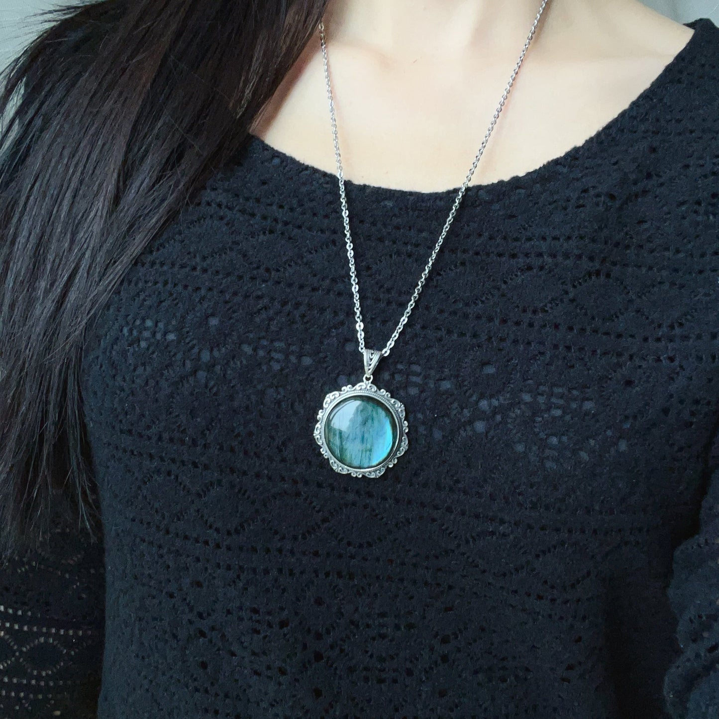 One And Only Strong Blue Flash Labradorite Round Pendant Necklace | Handmade Natural Throat Chakra Healing Jewelry