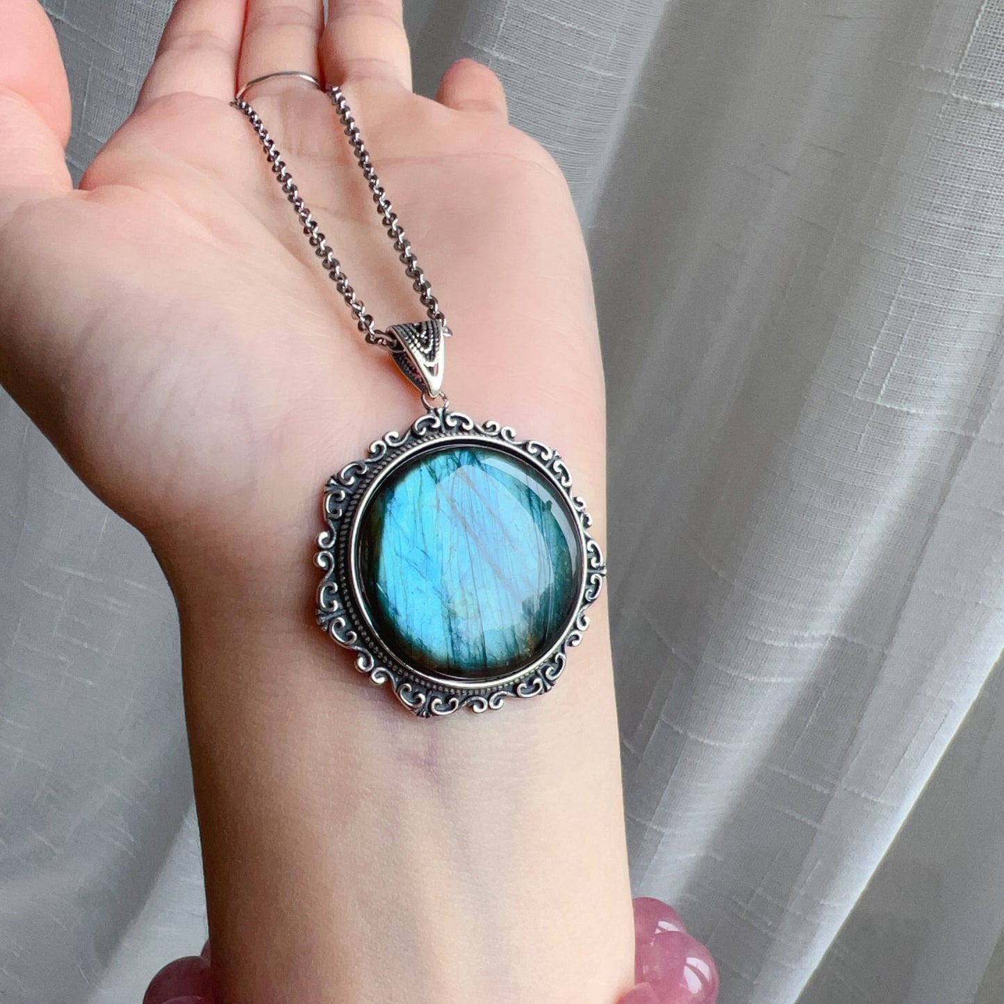 One And Only Strong Blue Flash Labradorite Round Pendant Necklace | Handmade Natural Throat Chakra Healing Jewelry
