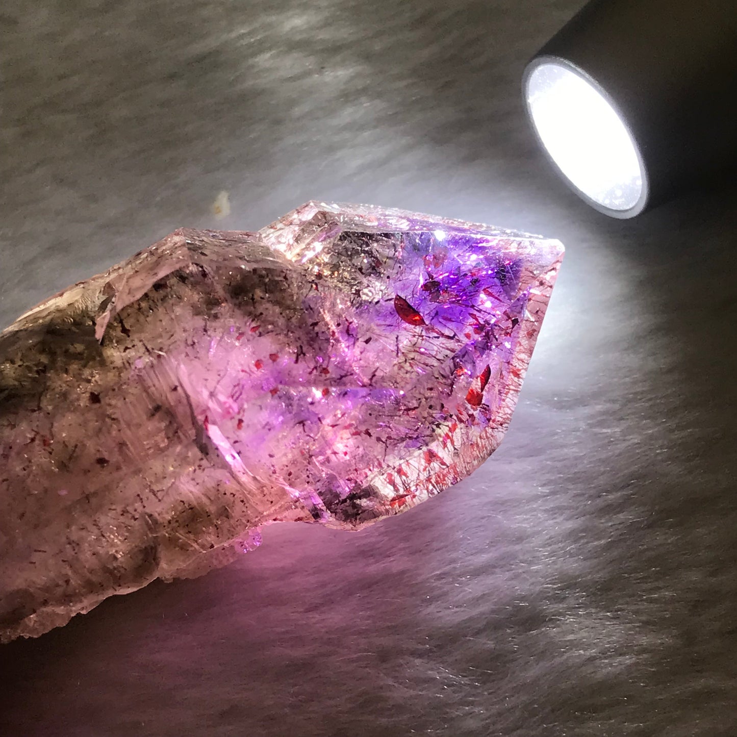 High Quality Super Seven Crystal Rare Scepter 48.9G High Vibration Frequency Raw Stone Powerful Healing For Seven Chakra Amethyst, Quartz, Smoky Quartz, Cacoxenite, Rutile, Goethite And Lepidocrocite