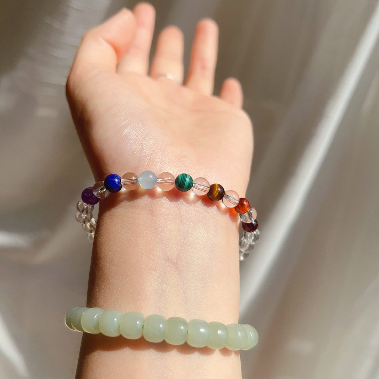Handmade Seven Chakra Bracelet | Natural Healing Crystals: Clear Quartz, Amethyst, Lapis Lazuli, Aquamarine, Malachite, Brown Tiger Eye, Garnet
