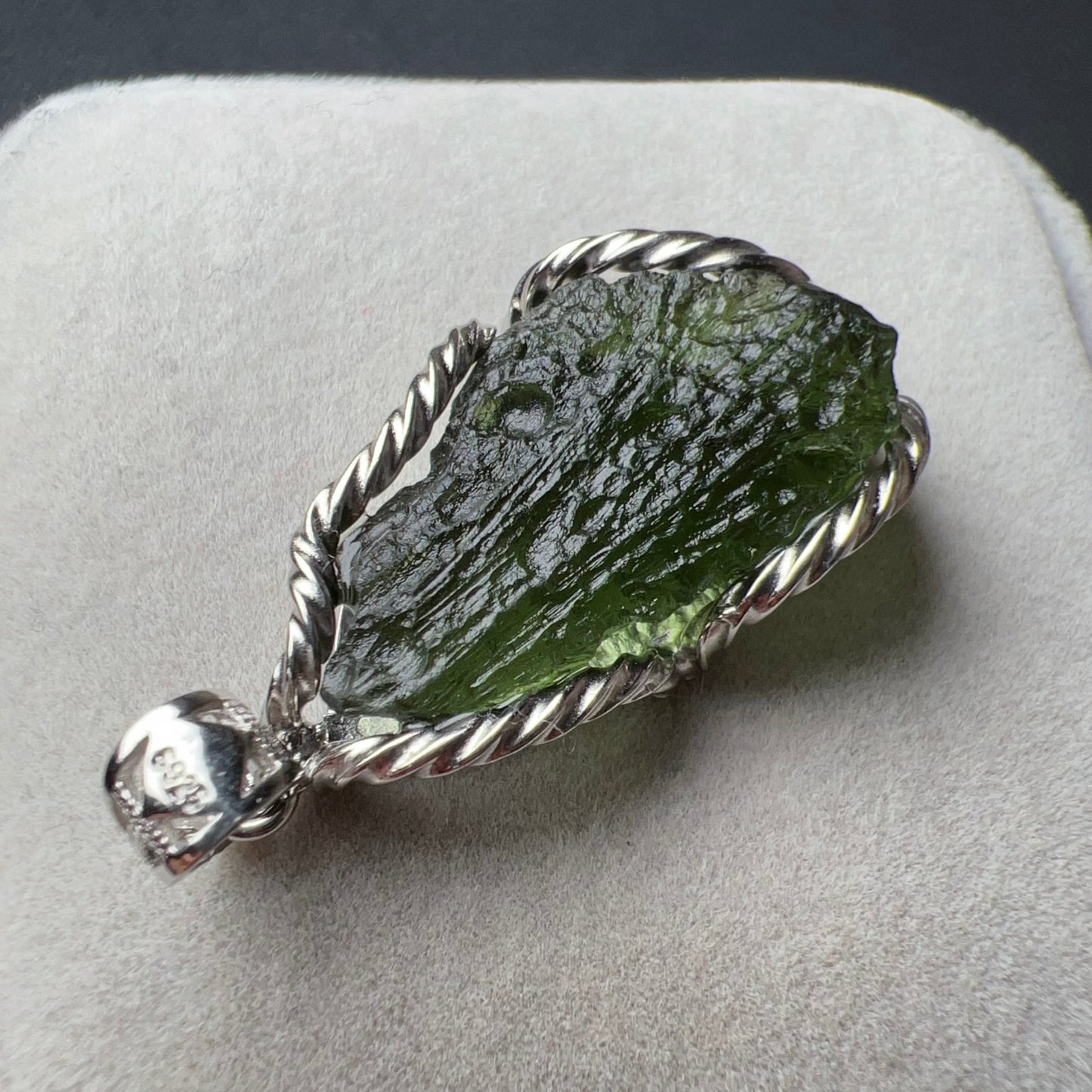 Best Green Color 8.7G Moldavite Raw Stone Pendant Necklace | Rare High-Frequency Heart Chakra Healing Stone