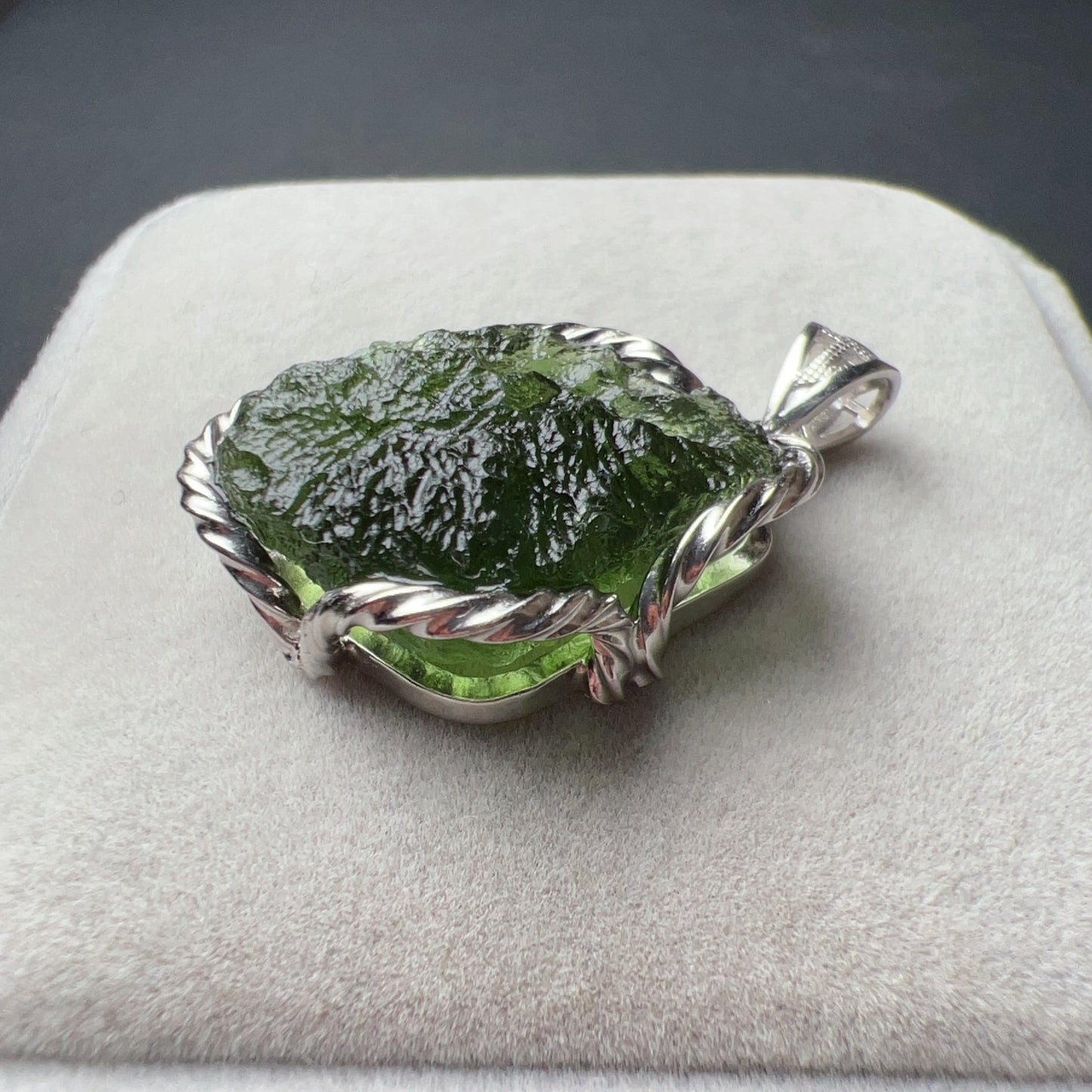 Best Green Color 8.3G Moldavite Raw Stone Pendant Necklace | Rare High-Frequency Heart Chakra Healing Stone
