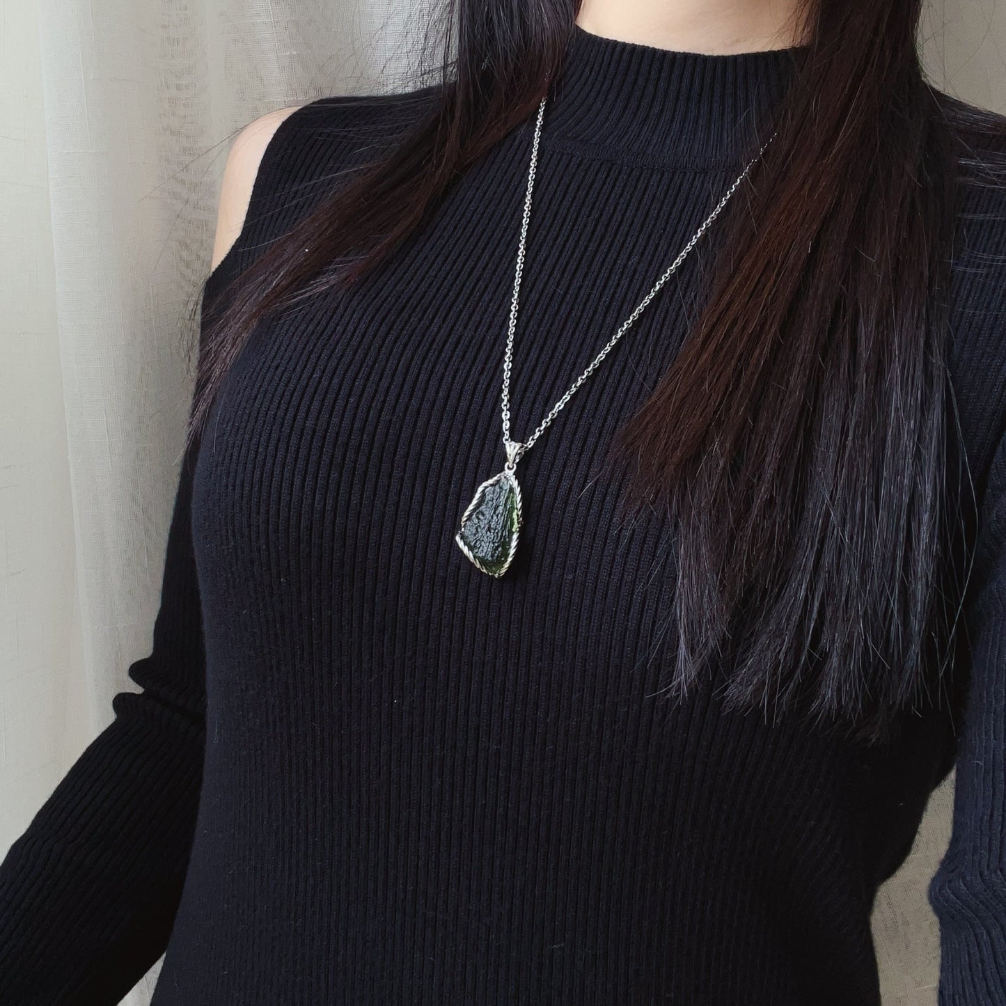 Best Green Color 8.7G Moldavite Raw Stone Pendant Necklace | Rare High-Frequency Heart Chakra Healing Stone