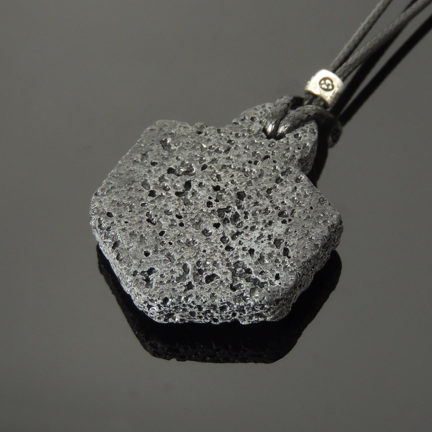 Fashion Necklace Blue Kyanite Lava Rock Pendant Amulet For Grounding Energy Chakra Healing
