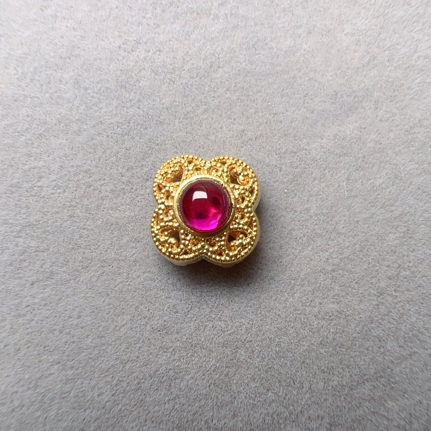 18K Yellow Gold Four-Leaf Clover Bead Charms With Cubic Zirconia Stone For Diy Jewelry Projects