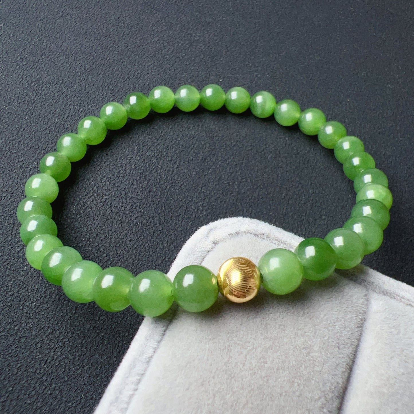 Best Green Nephrite Jade Bracelet With 18K Yellow Gold Cat Eye Bead | Natural Heart Chakra Healing Stone Jewelry