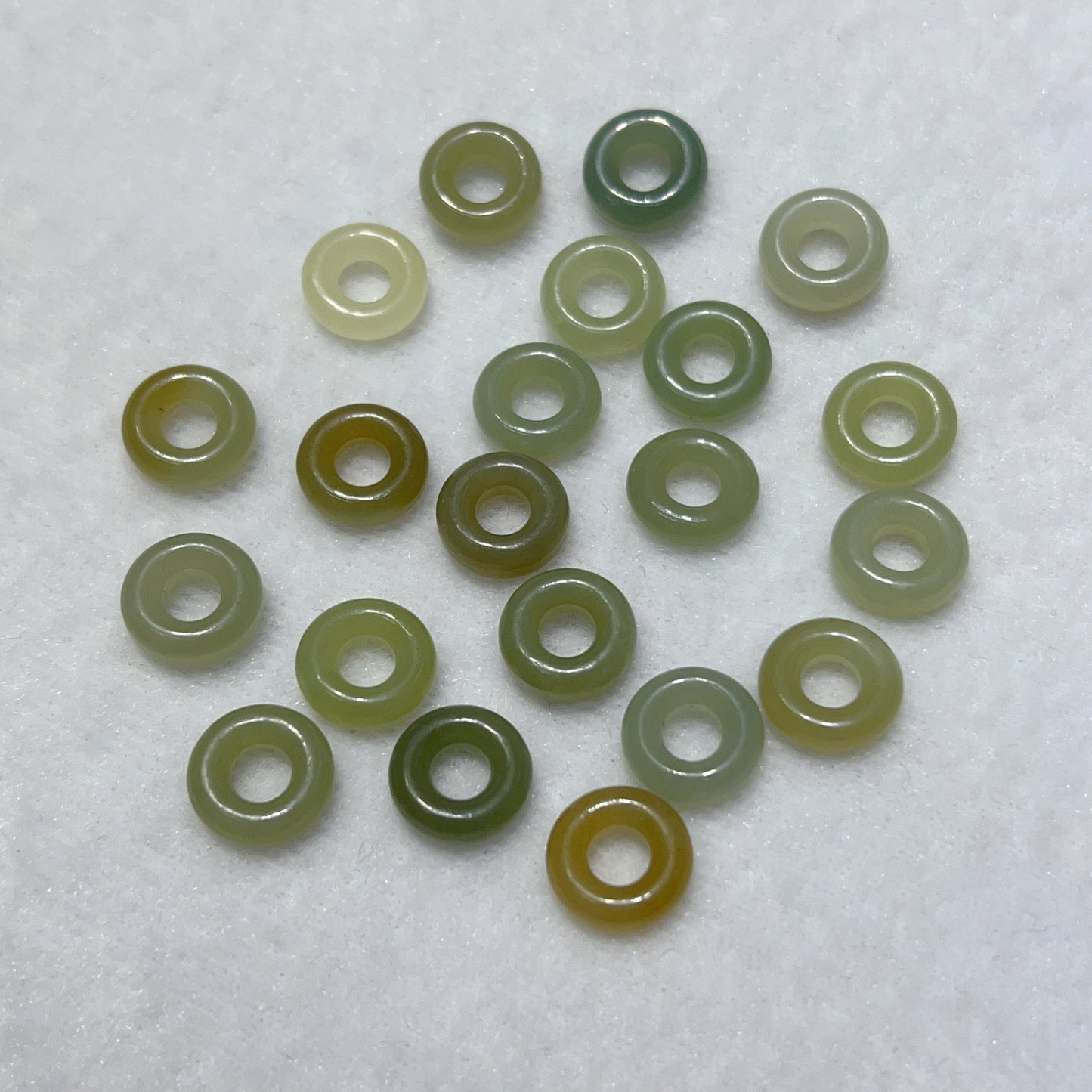 Natural Assorted Color Nephrite Jade Small Rings Charms Pendants For Diy Jewelry Project
