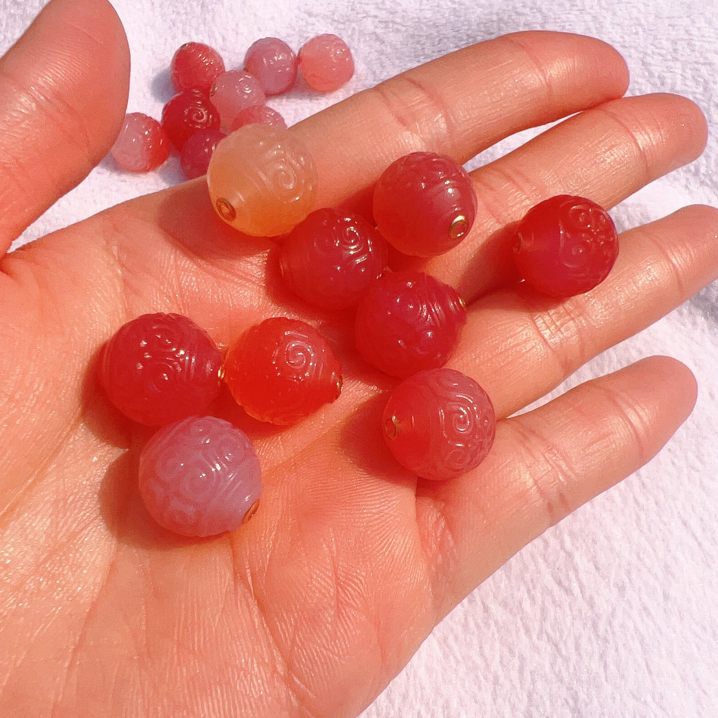 Natural High-Quality Yanyuan Agate With 18K Yellow Gold Huiwen Symbol Beads Charms Diy Jewelry Project