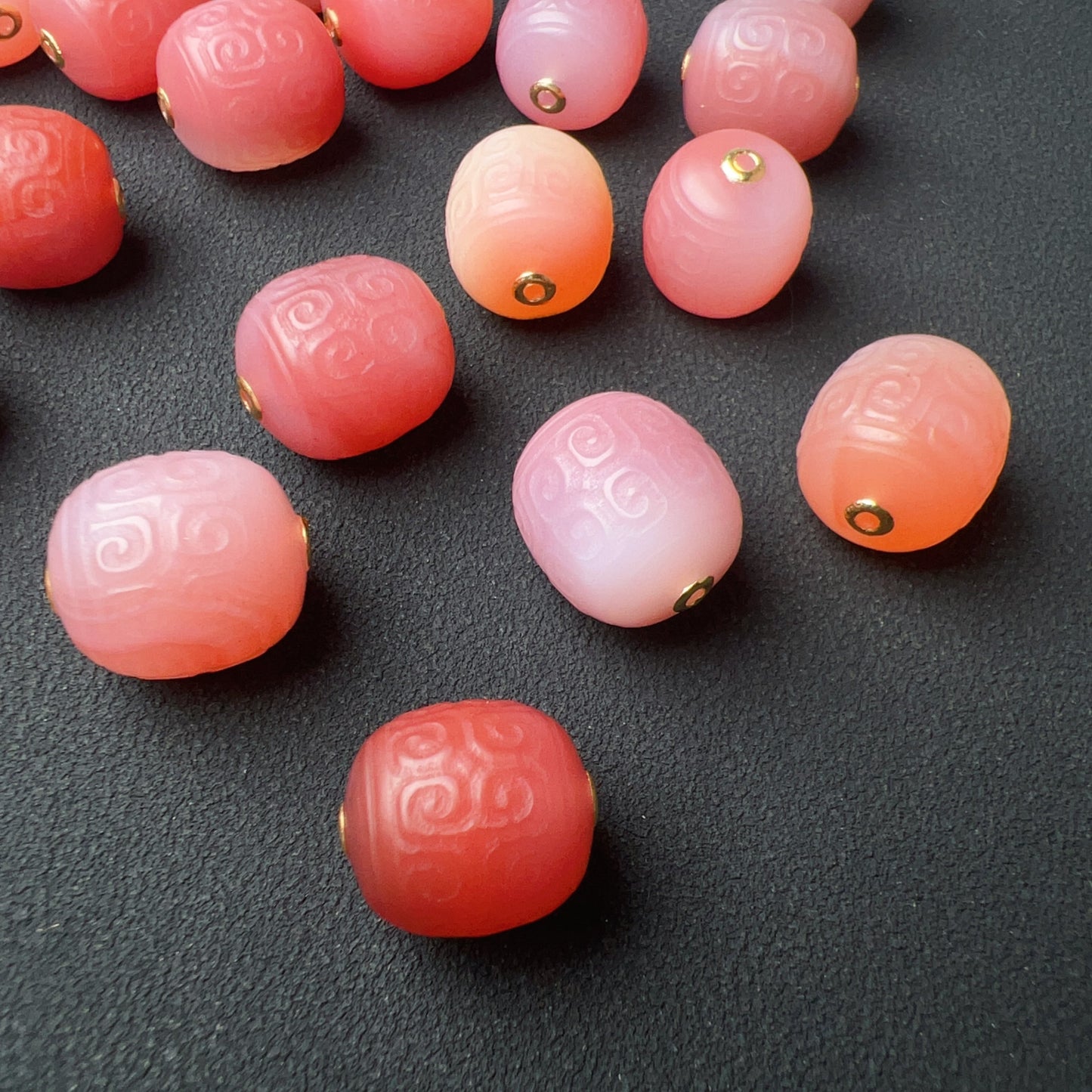 Natural High-Quality Yanyuan Agate With 18K Yellow Gold Huiwen Symbol Barrel Beads Charms Diy Jewelry Project