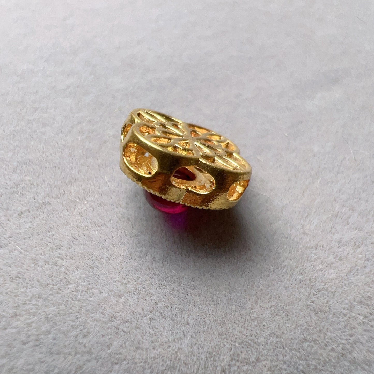 18K Yellow Gold Four-Leaf Clover Bead Charms With Cubic Zirconia Stone For Diy Jewelry Projects
