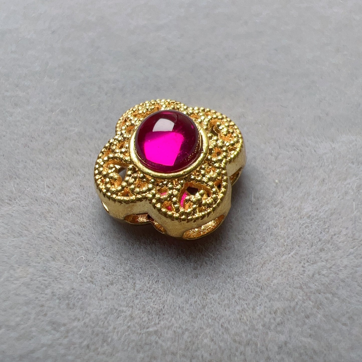 18K Yellow Gold Four-Leaf Clover Bead Charms With Cubic Zirconia Stone For Diy Jewelry Projects
