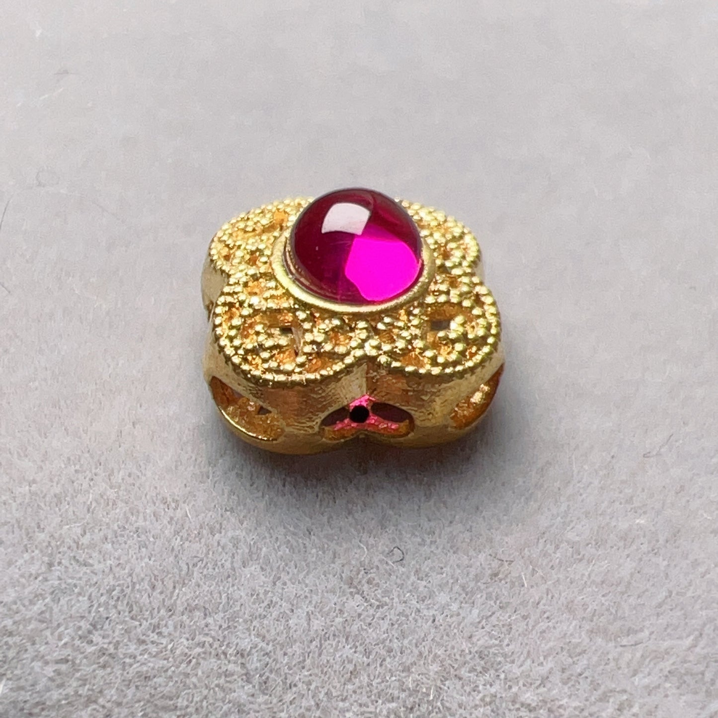 18K Yellow Gold Four-Leaf Clover Bead Charms With Cubic Zirconia Stone For Diy Jewelry Projects