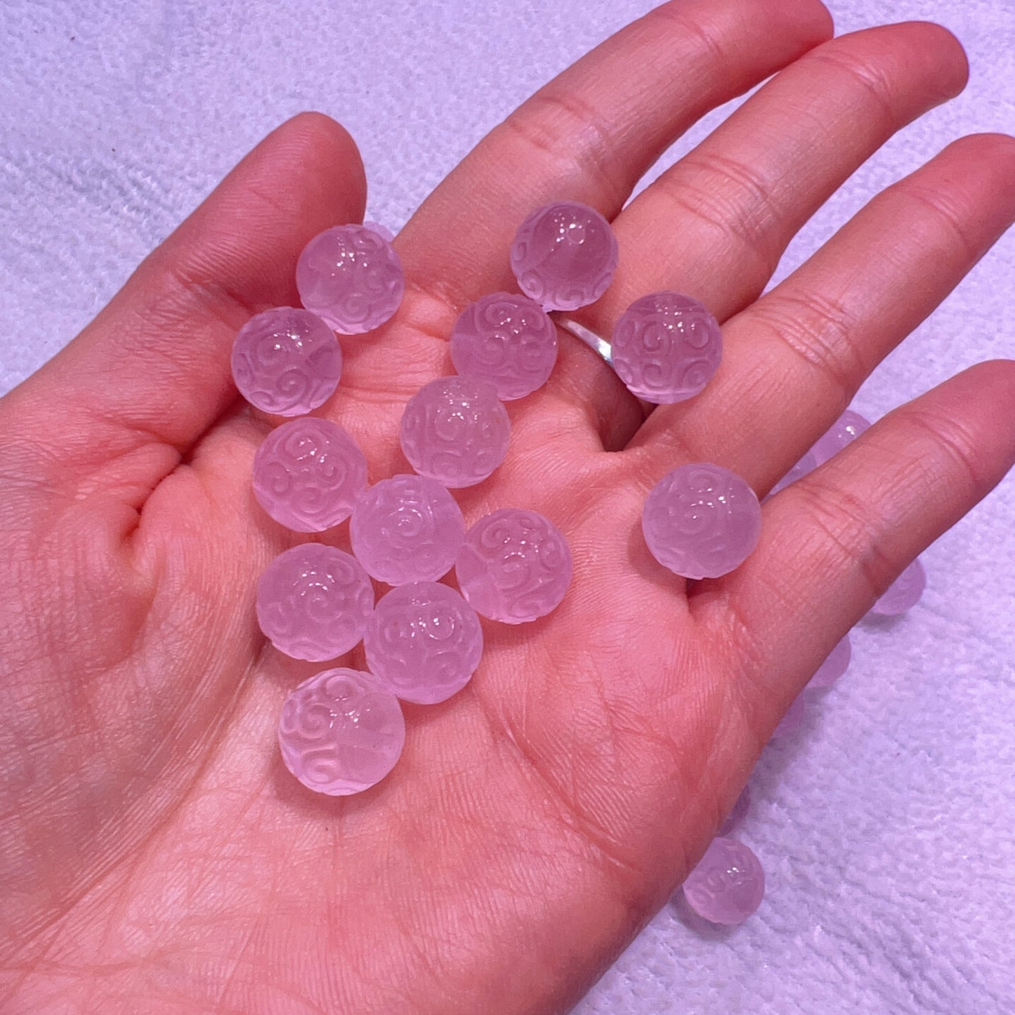 Beautiful Jewelry Accessory – High-Quality Rose Quartz Huiwen Symbol Bead Charms For Diy Jewelry Project