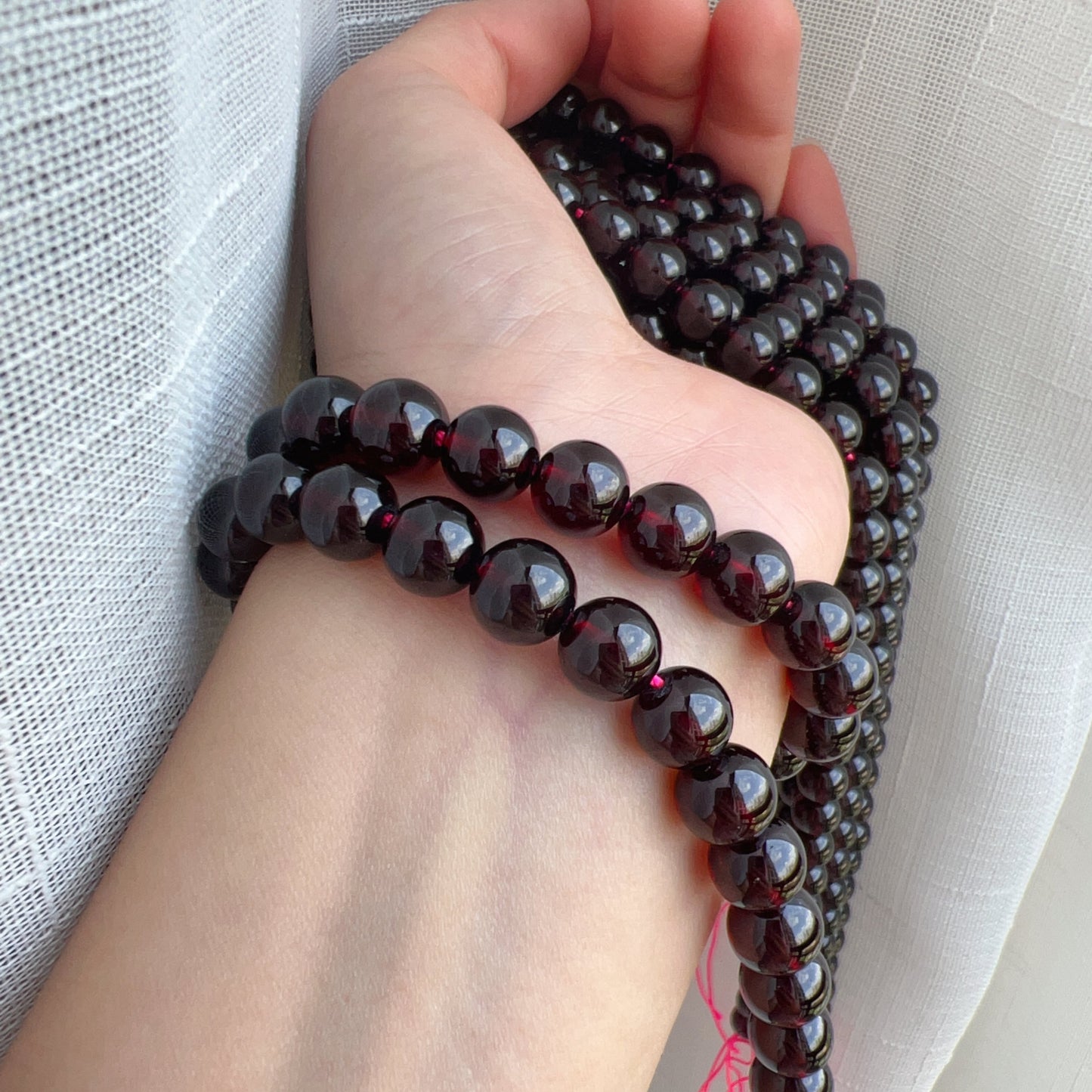 Best Quality In Strands 8.3Mm Natural Almandine Red Garnet Bead Strands For Diy Jewelry Projects