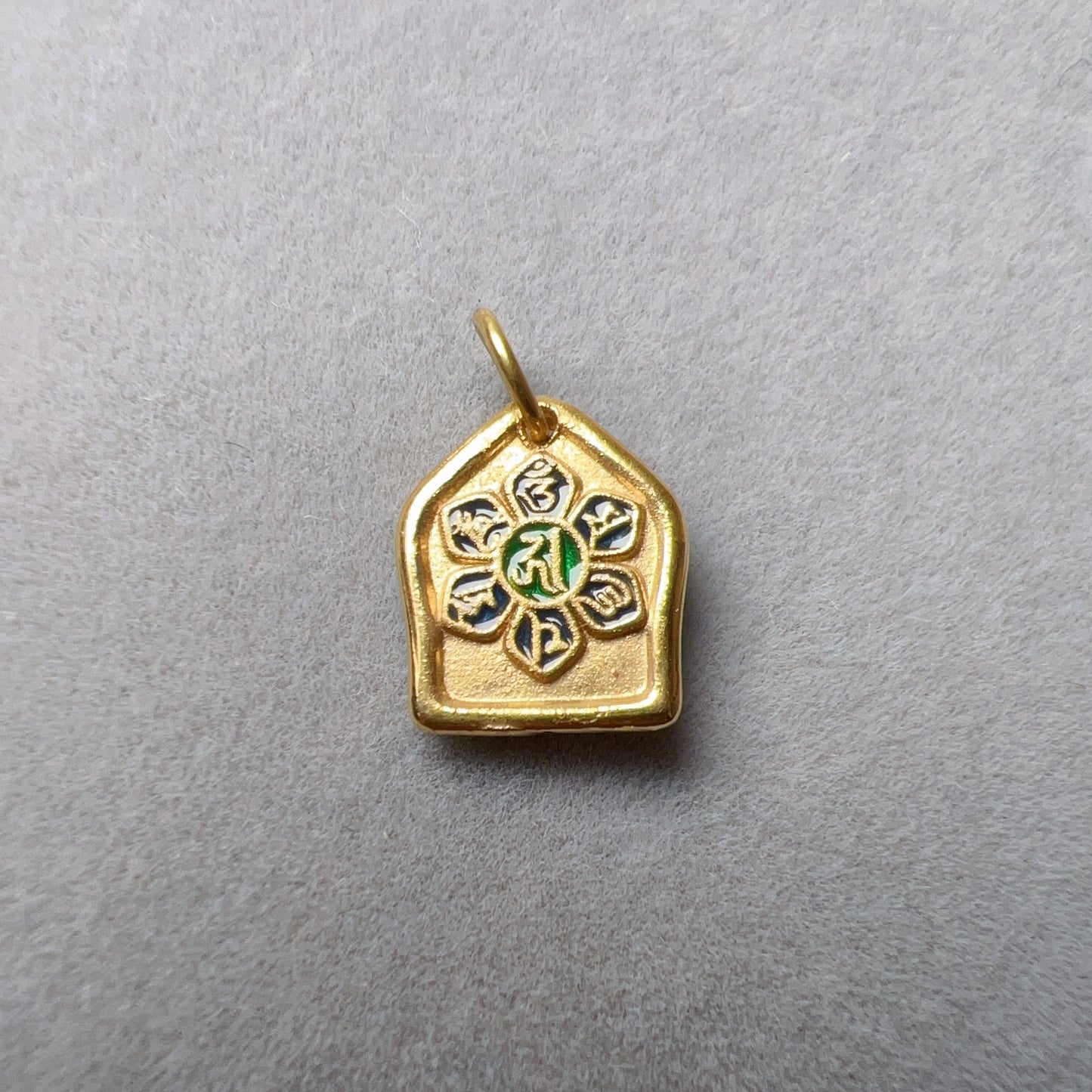 18K Yellow Gold Sakyamuni Buddha Six Mantra Symbols Hand-Painted Pendants For Diy Jewelry Projects