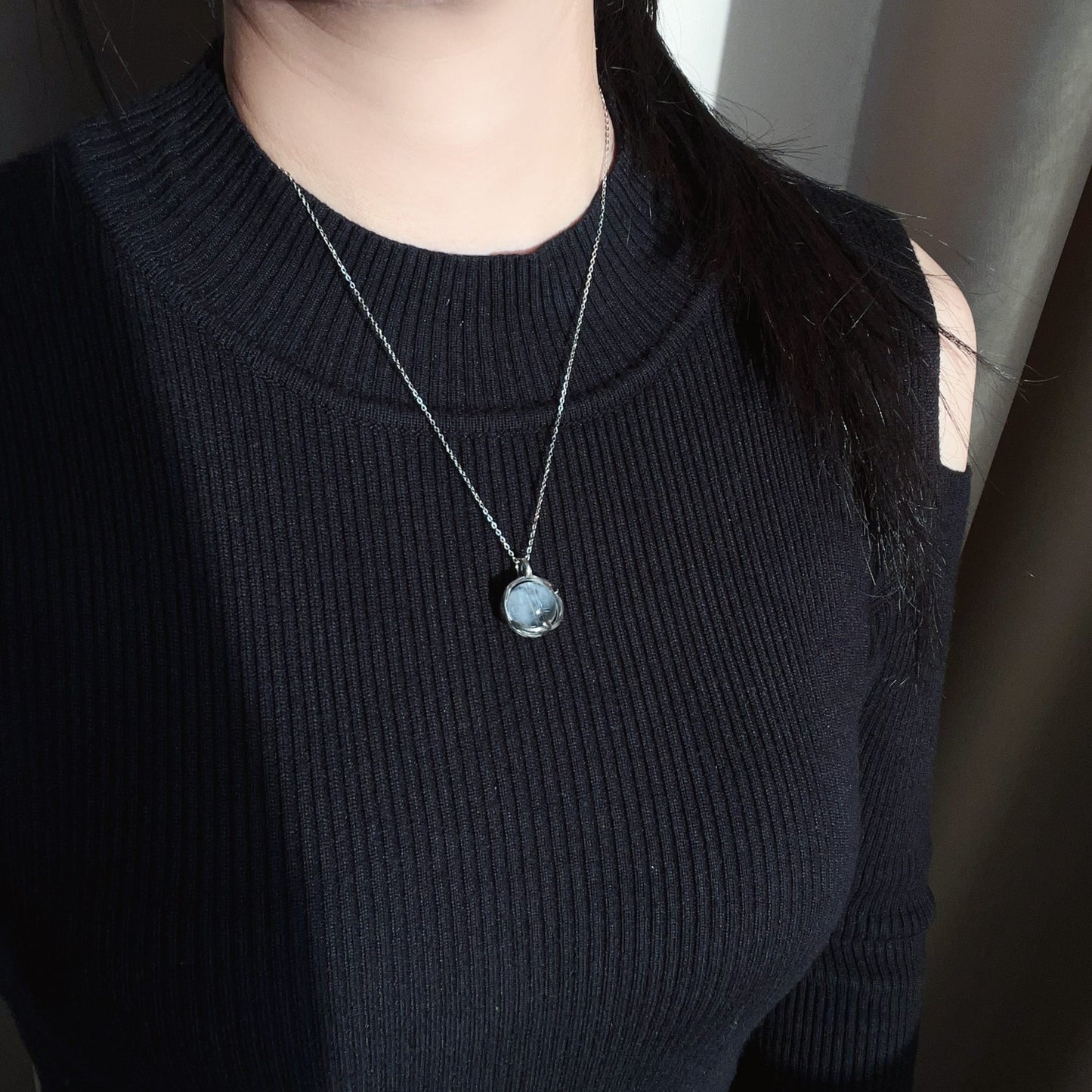Angel’S Feathers Rare 13.1Mm Blue Needle Clear Quartz Sphere Pendant Handmade With 925 Sterling Silver