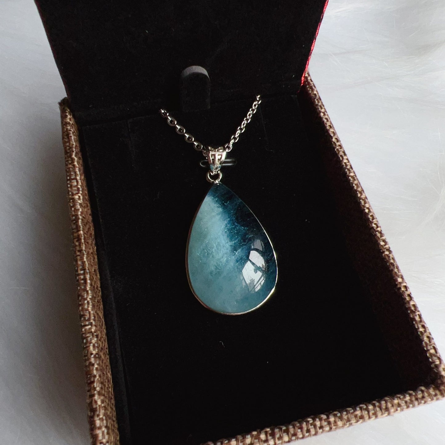 Aquamarine Pendant Necklace – Natural Water-Drop Shape Throat Chakra Healing Crystal In 925 Sterling Silver
