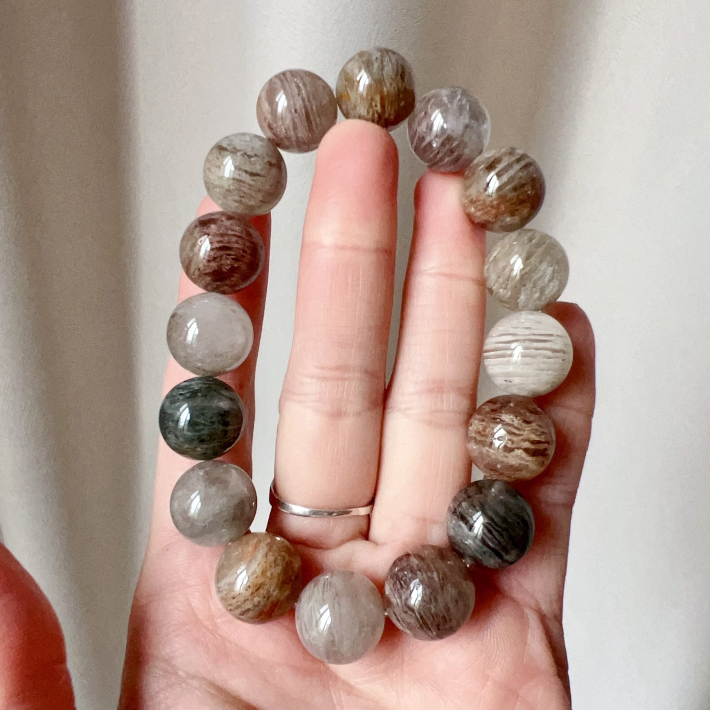 14.1Mm Assorted Layers Phantom Quartz Bracelet For Life Balance, Harmony