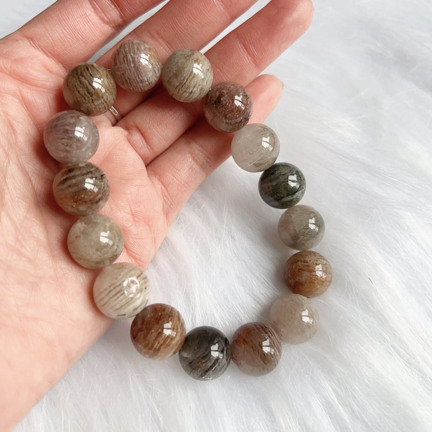 14.1Mm Assorted Layers Phantom Quartz Bracelet For Life Balance, Harmony