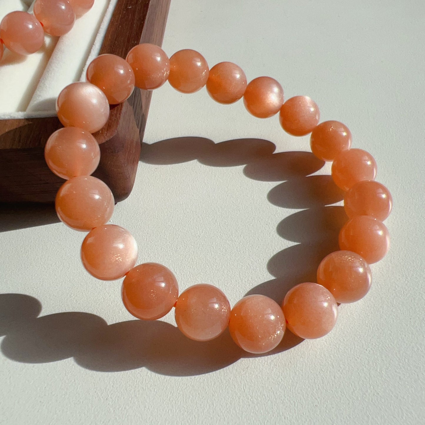Natural Peach Moonstone Bracelet | 10Mm Crystal Beads | Emotional Healing Gemstone For Balance And Serenity