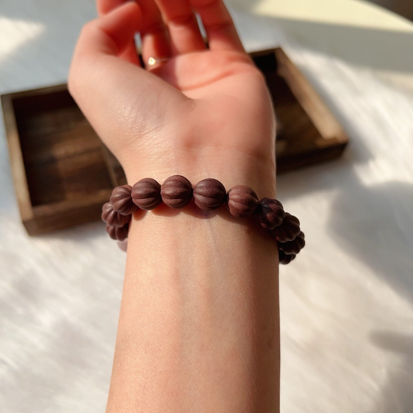 Rose Aroma Stress Relief Healing Bracelet With Clear Quartz, Rose Quartz For Liver Detox And Emotional Balance