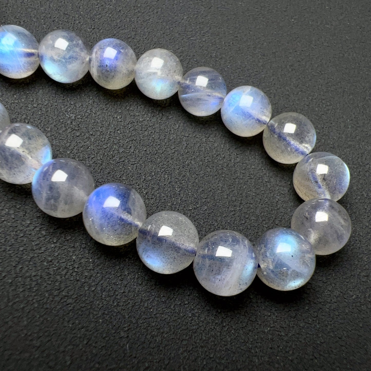 8Mm Natural Blue Flash Labradorite Bracelet For Intuition, Emotion Control And Nightmare Relief
