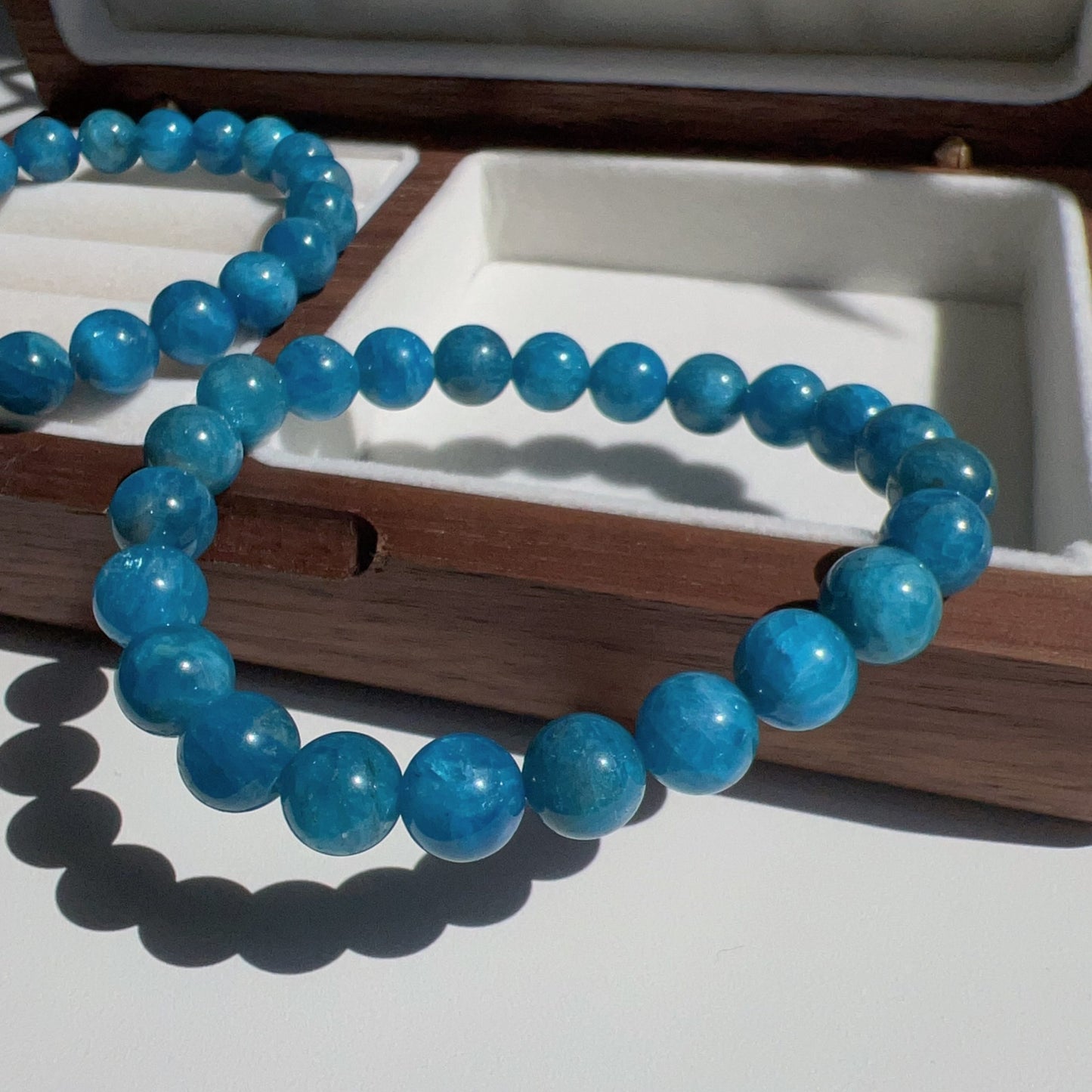 Blue Apatite Healing Stone Bracelet | 8.6Mm Round Beads For Throat And Third Eye Chakra Healing Jewelry