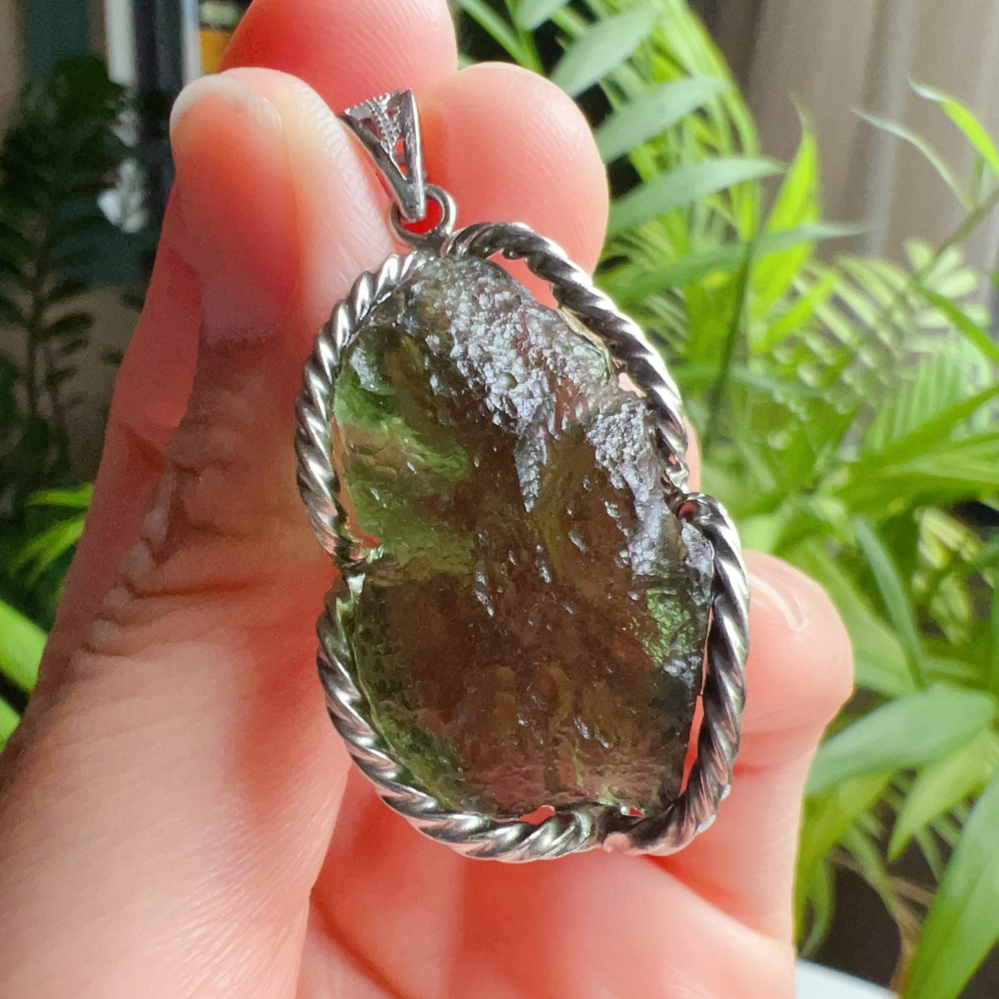 Best Green Color 8.4G Moldavite Raw Stone Pendant Necklace | High-Frequency Heart Chakra Healing Stone