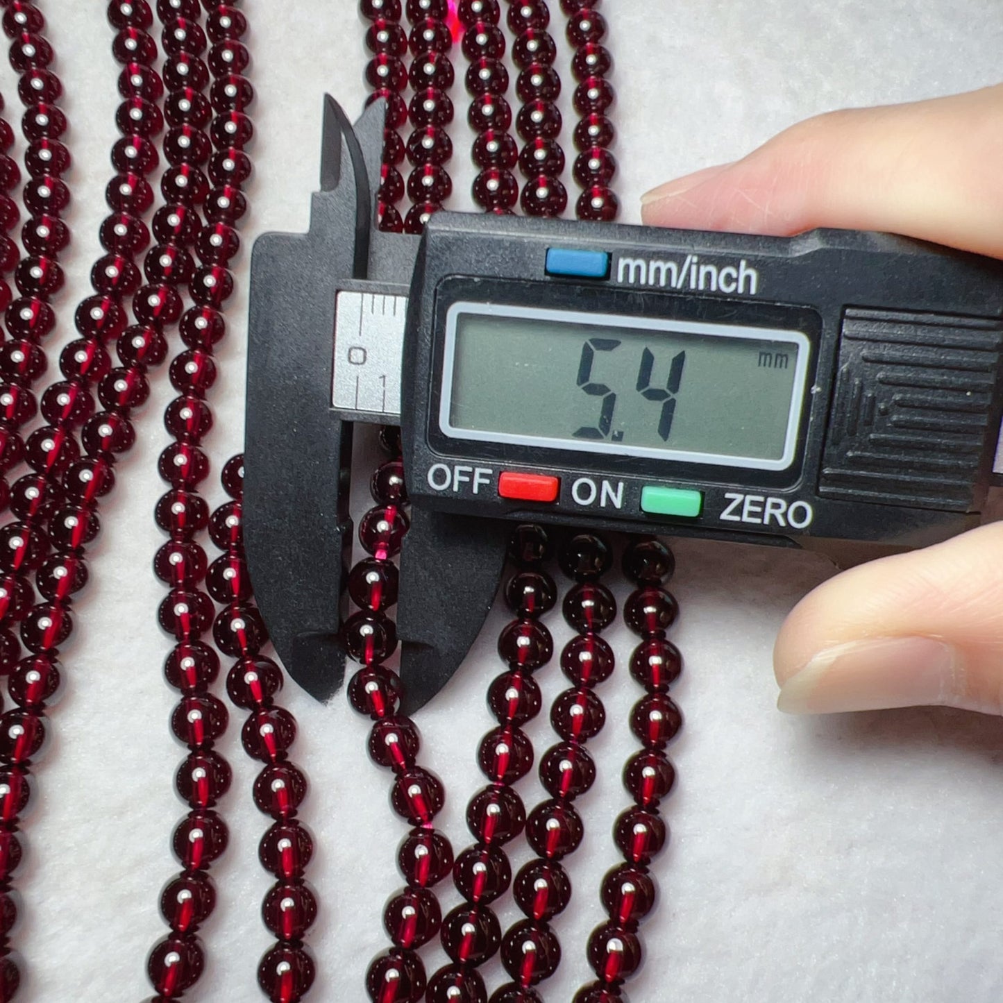Premium 5.5Mm Natural Almandine Red Garnet Bead Strands – Ideal For Diy Jewelry Making And Craft Projects