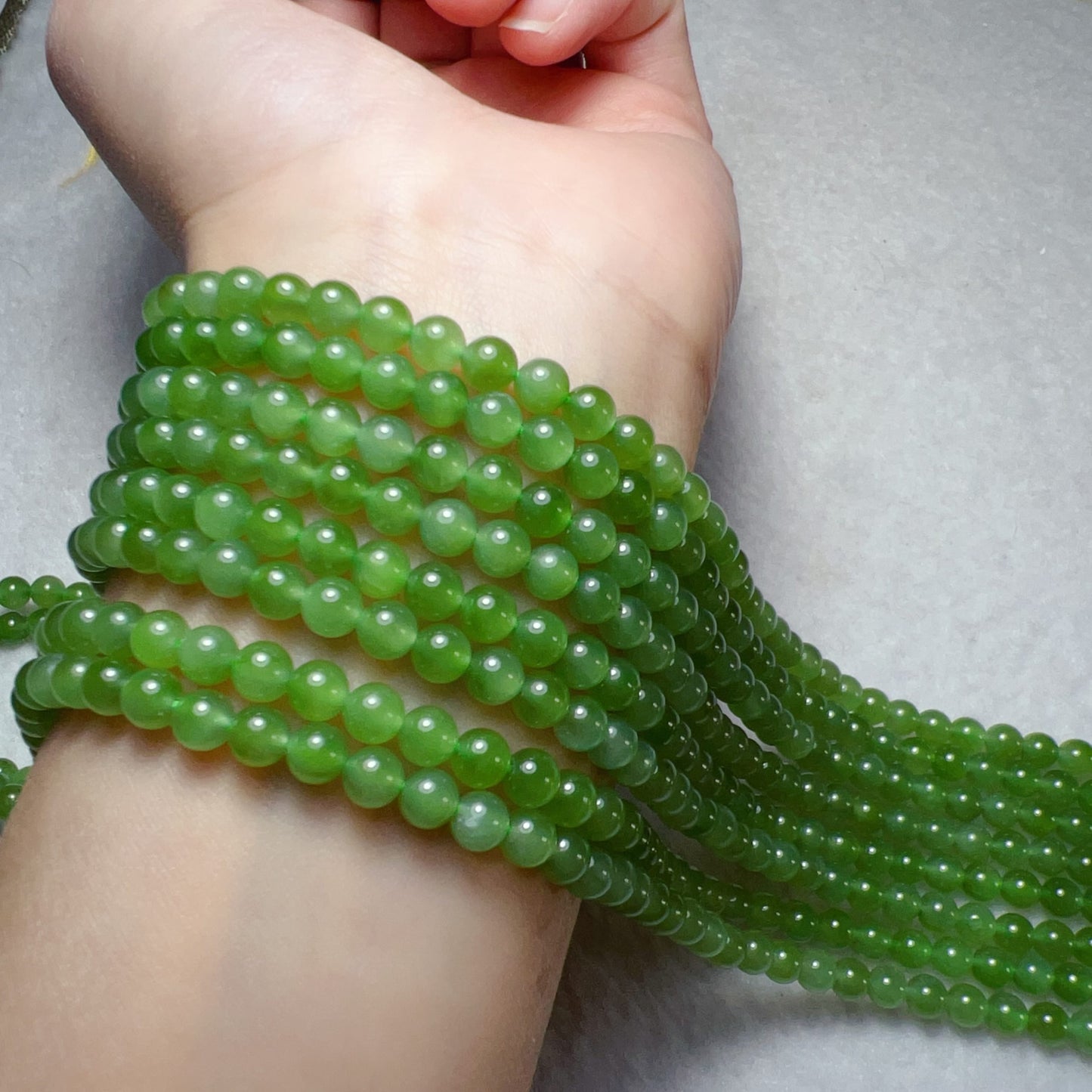 Premium 5Mm Green Nephrite Jade 108 Beads Strand – Ideal For Diy Jewelry Making And Craft Projects