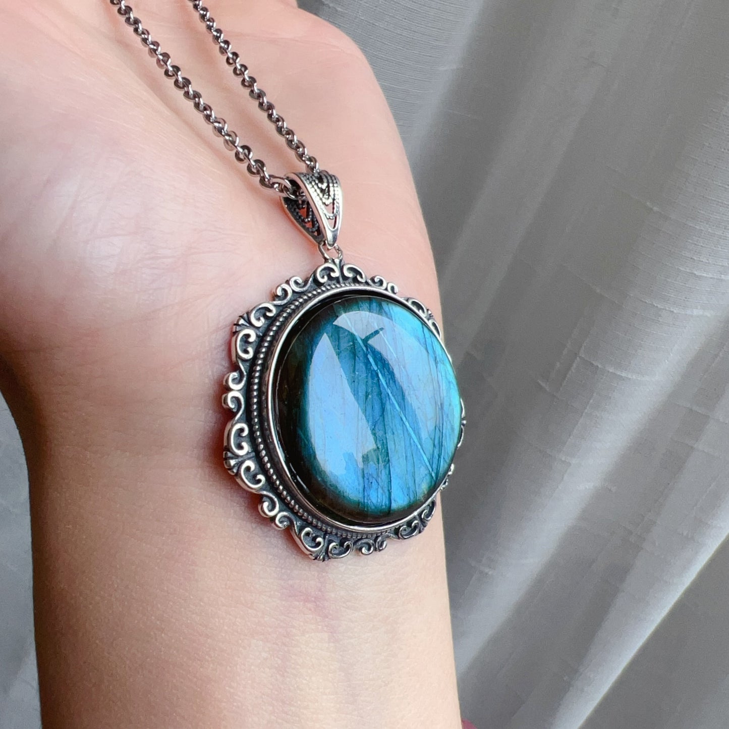 One And Only Strong Blue Flash Labradorite Round Pendant Necklace | Handmade Natural Throat Chakra Healing Jewelry