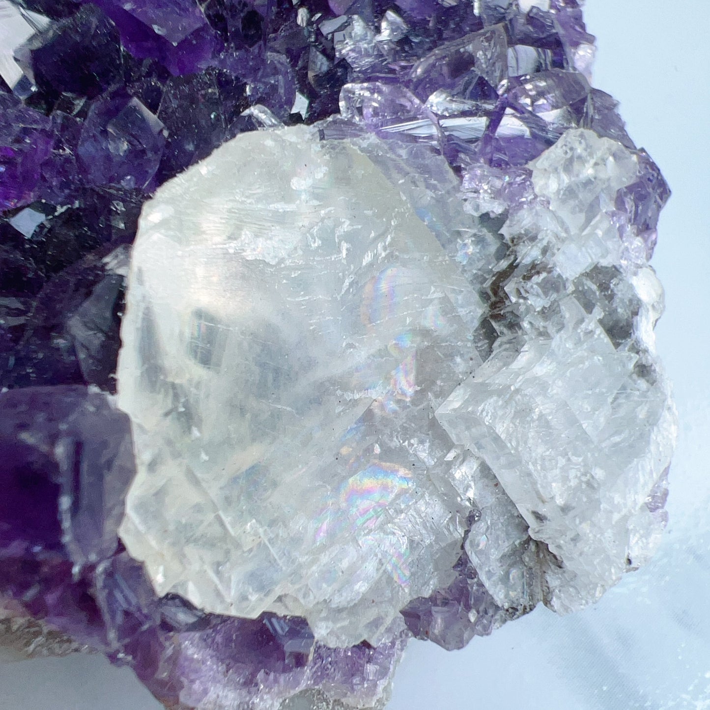 429.6G Natural Amethyst Raw Stone Geode With Calcite Crystal Inclusion