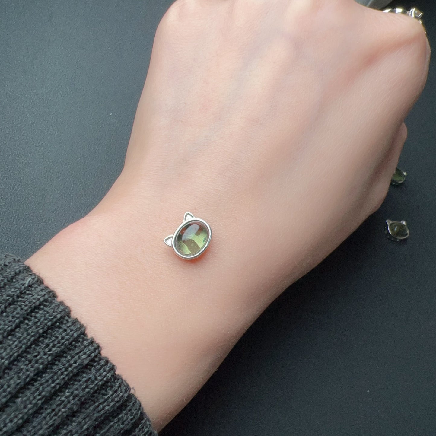 Cute Part – Handmade Moldavite Cat Shape Pandora’S Box Charm With 925 Sterling Silver