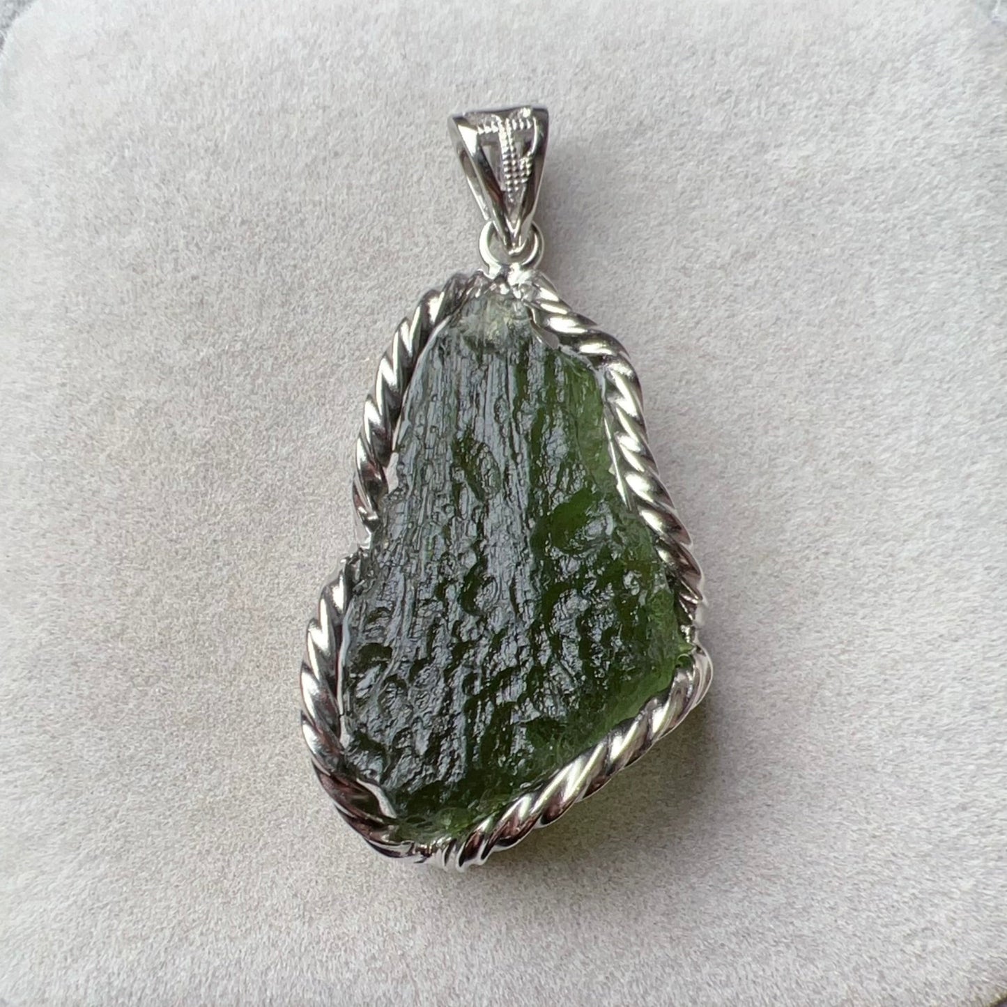 Best Green Color 8.7G Moldavite Raw Stone Pendant Necklace | Rare High-Frequency Heart Chakra Healing Stone