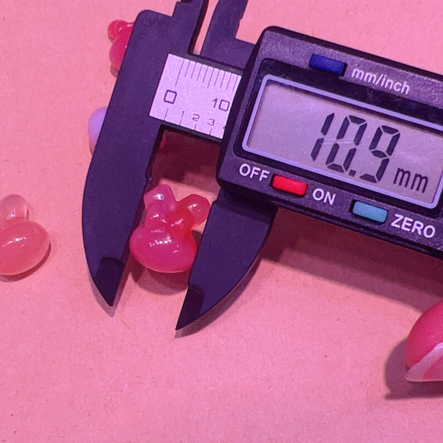Natural Yanyan Agate Cute Rabbit Charms For Diy Jewelry Project