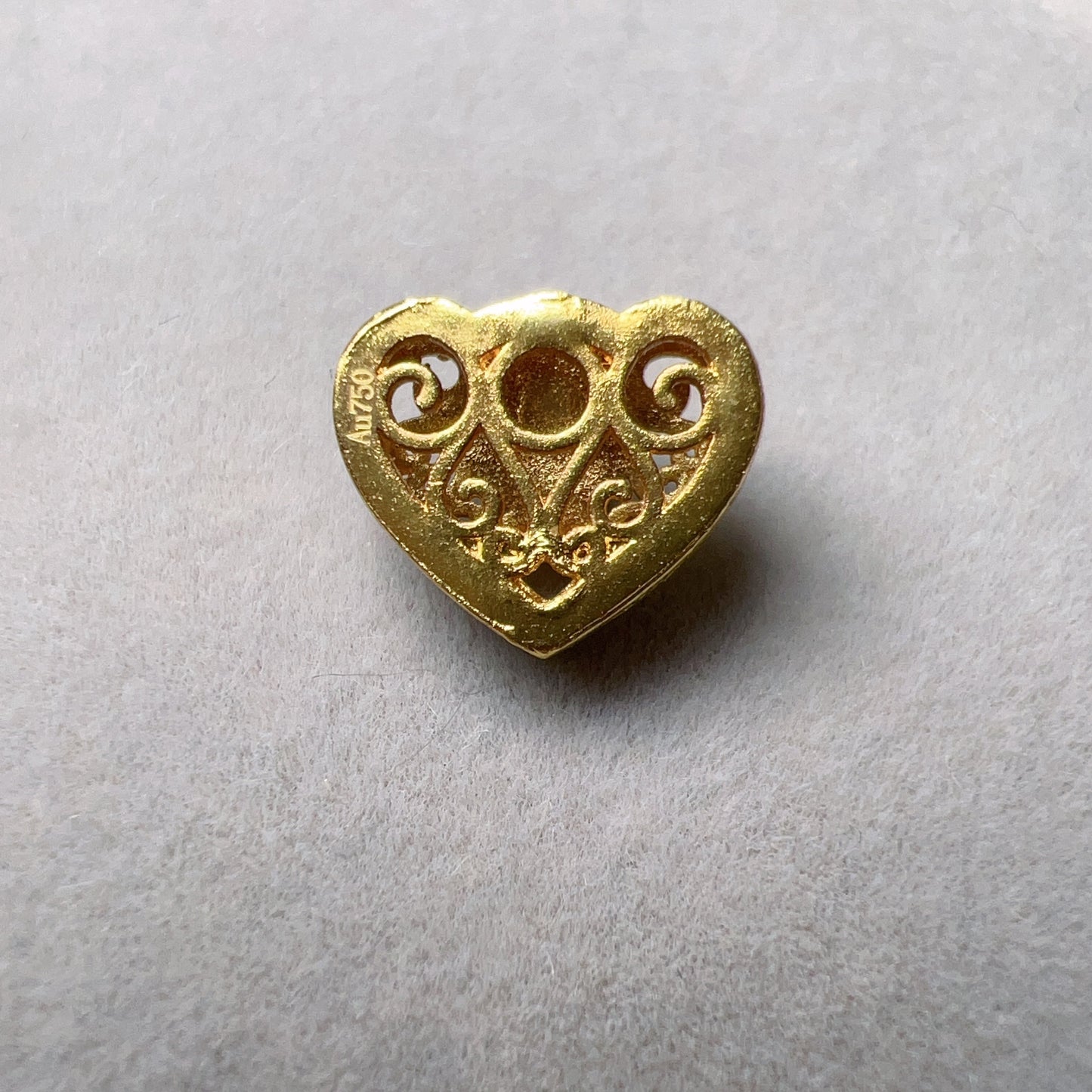 18K Yellow Gold With Green Nephrite Setting Heart Shape Bead Charms For Diy Jewelry Projects