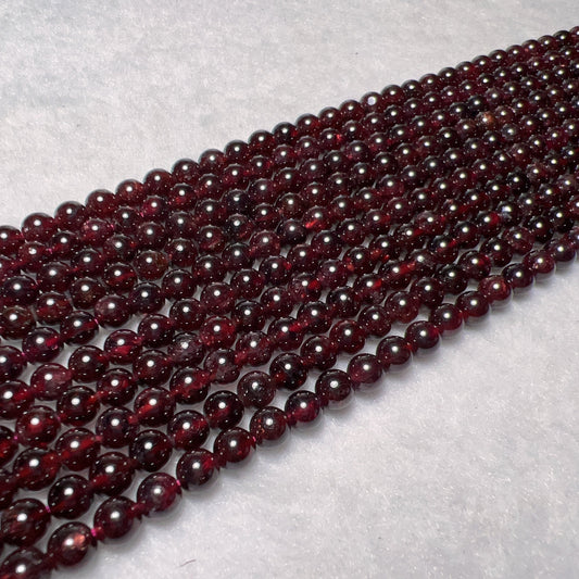 5.5Mm Natural Almandine Red Garnet Round Bead Strands For Diy Jewelry Project