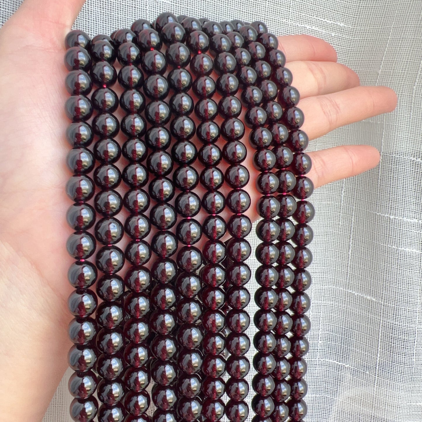 Best Quality In Strands 8.3Mm Natural Almandine Red Garnet Bead Strands For Diy Jewelry Projects