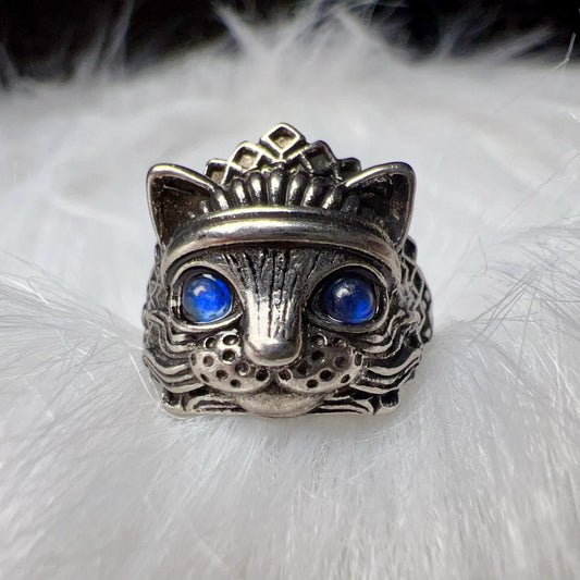 Super Cute Cat Ring With Natural Blue Flash Labradorite | Handmade Fashion Jewelry