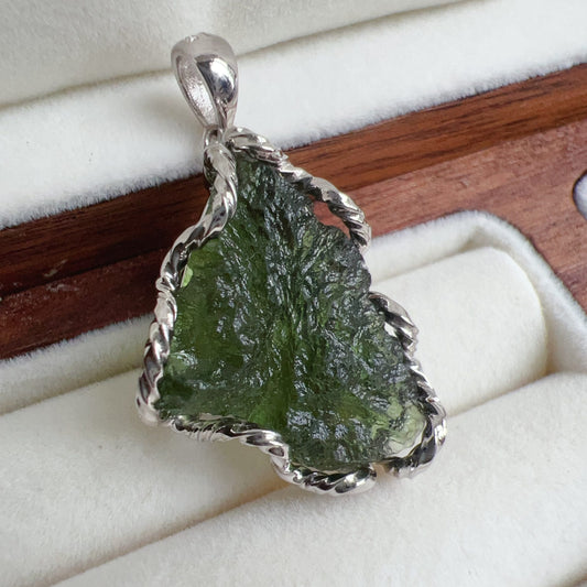 5.6G Natural Czech Moldavite Raw Stone Pendant Necklace Top-Quality Green | Rare High-Frequency Heart Chakra Healing Stone